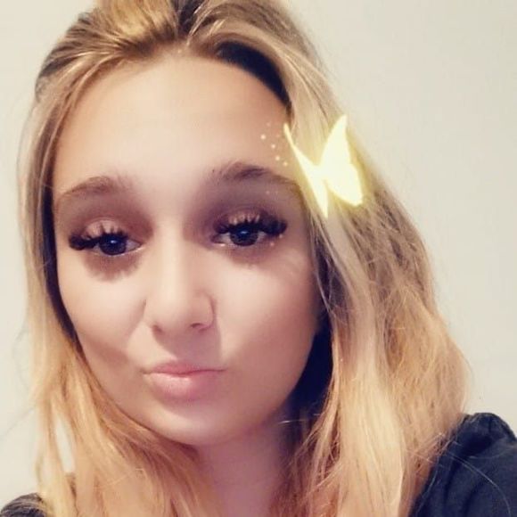 Meet your Posher, Alexiee - Picture 1 of 1